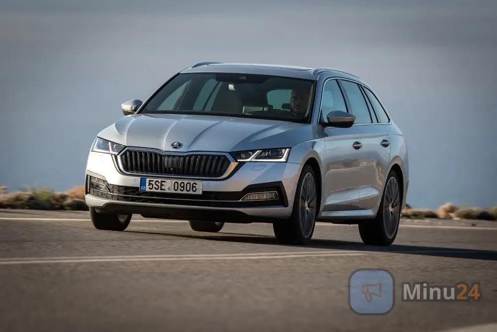 77 In excellent condition Skoda Octavia 2017 Facelift - Image 5